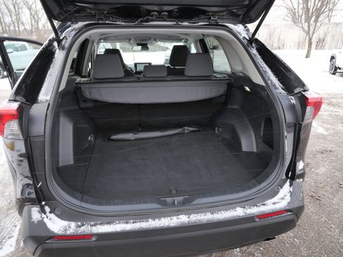 Certified 2025 Toyota RAV4 XLE image 19