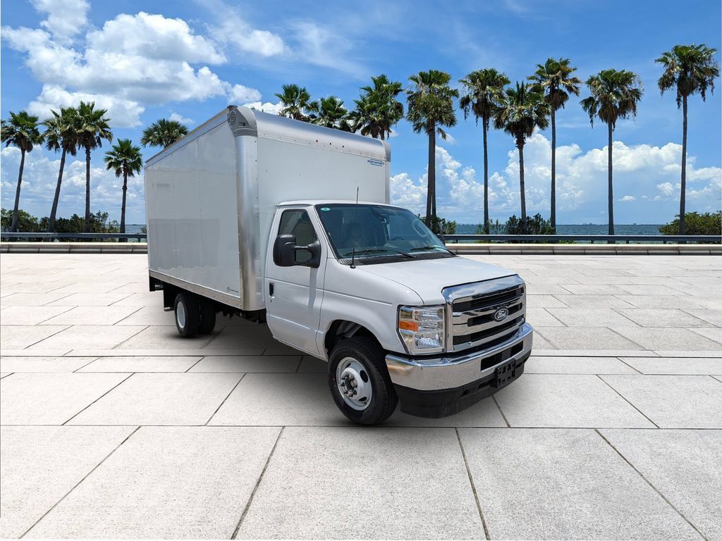New 2026 Ford E-350 and Econoline 350 Super Duty w/ Power Equipment Group RWD image 2
