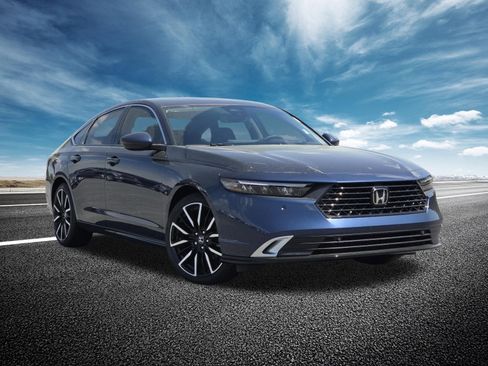 New 2026 Honda Accord Touring image 2