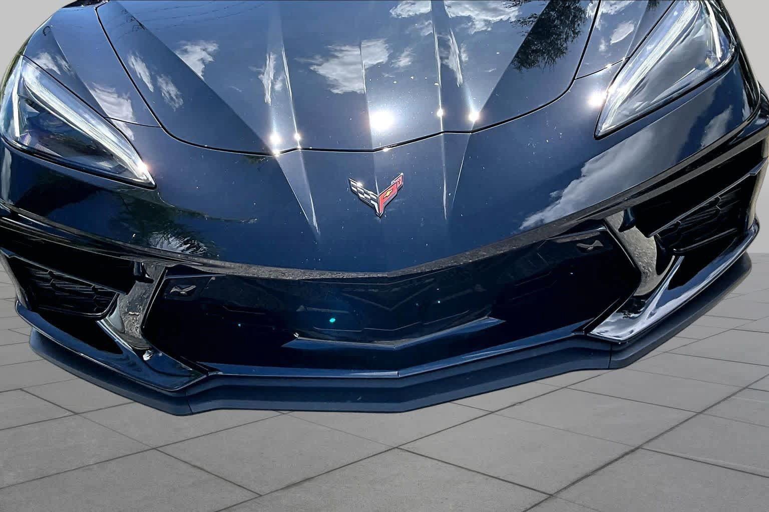 Used 2024 Chevrolet Corvette Stingray Premium Cpe w/ Z51 Performance Package RWD image 27