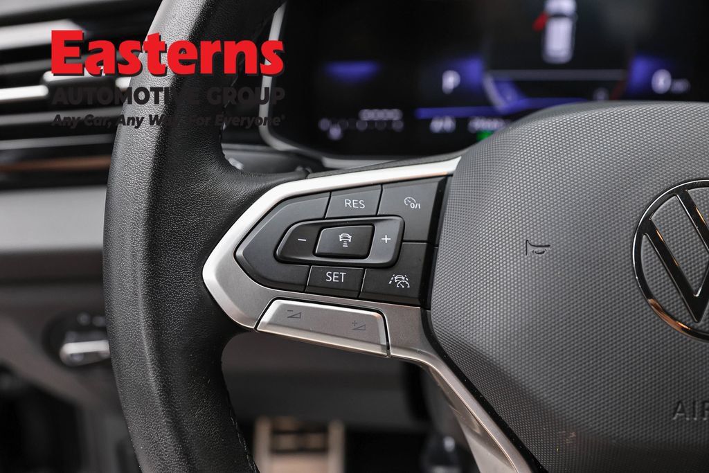Used 2025 Volkswagen Jetta Sport FWD image 15