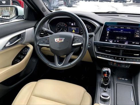 Used 2022 Cadillac CT5 Luxury w/ Sun And Sound Package image 4