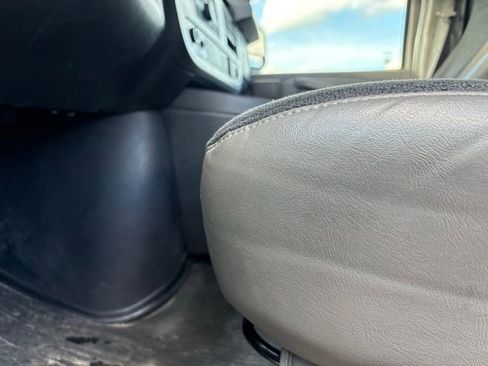 Used 2024 GMC Savana 2500 w/ Driver Convenience Package image 31