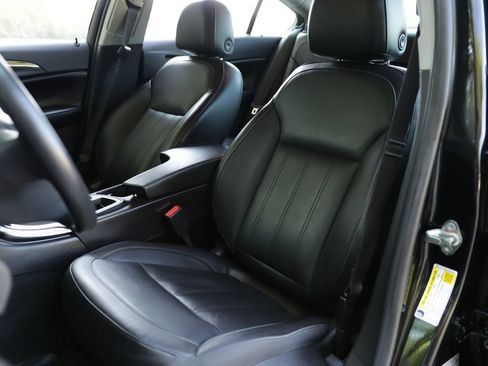 Used 2016 Buick Regal Premium FWD image 21