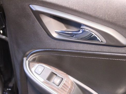 Used 2019 Chevrolet Malibu Premier image 13