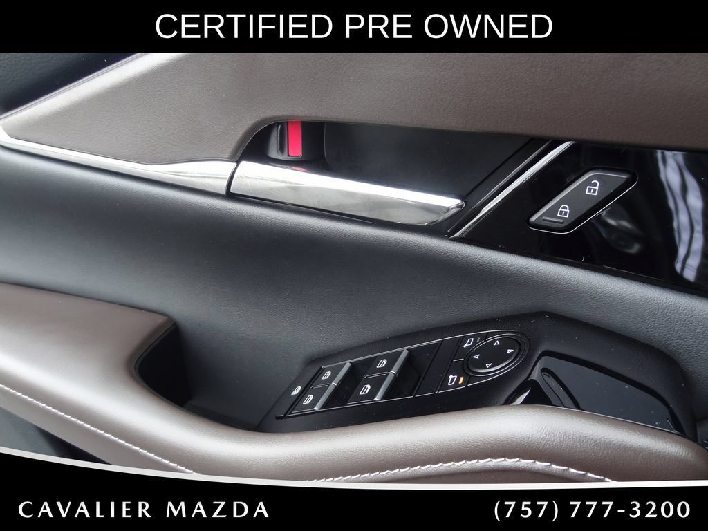 Certified 2025 MAZDA CX-30 AWD 2.5 S w/ Premium Package image 19