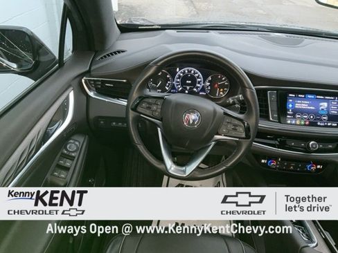 Certified 2023 Buick Enclave Avenir w/ Avenir Technology Package image 24