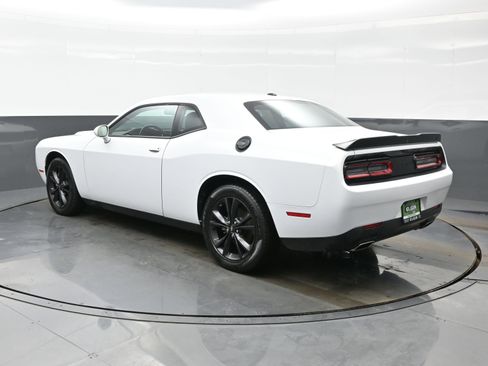 Used 2023 Dodge Challenger SXT w/ Blacktop Package image 4