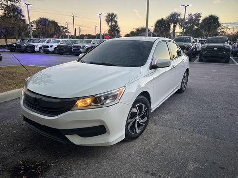 Used 2016 Honda Accord LX image 2