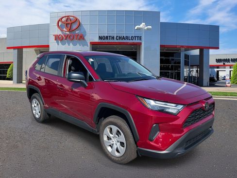 Used 2023 Toyota RAV4 LE image 2