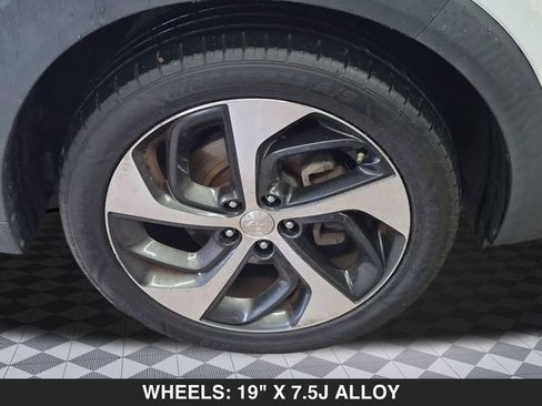 Used 2018 Hyundai Tucson Value AWD/4WD image 10