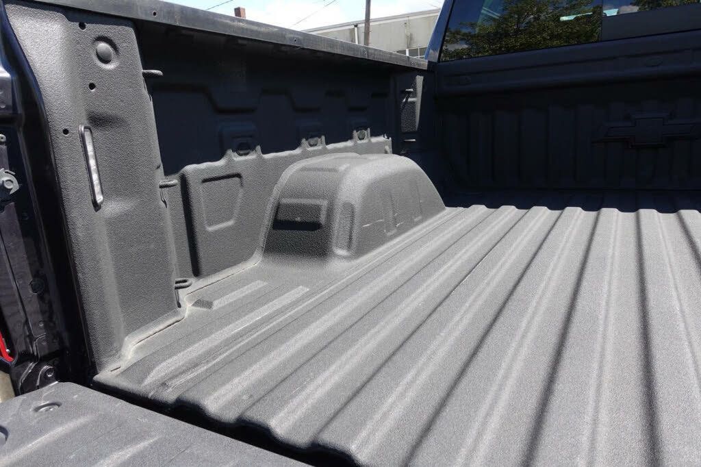 Used 2022 Chevrolet Silverado 1500 LT Trail Boss w/ LT Trail Boss Premium Package AWD/4WD image 34