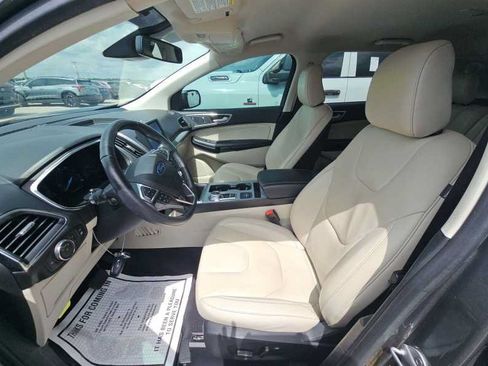 Used 2021 Ford Edge Titanium w/ Cargo Accessory Package FWD image 5