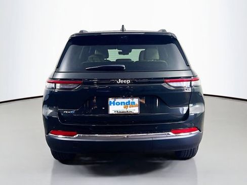 Used 2024 Jeep Grand Cherokee Limited 4xe w/ Luxury Tech Group II image 8