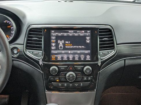 Used 2022 Jeep Grand Cherokee Limited w/ Tech Group image 16