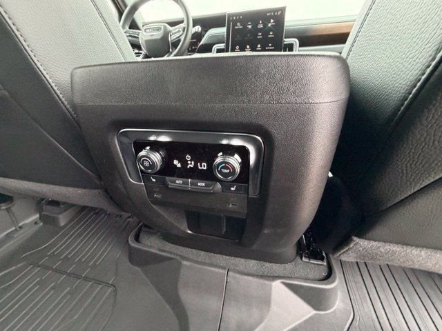 New 2026 GMC Yukon Denali w/ LPO, Floor Liner Package AWD/4WD image 20