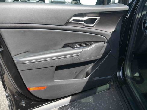 Used 2023 Kia Sportage EX AWD/4WD image 22