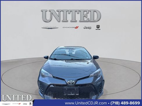 Used 2018 Toyota Corolla SE image 3