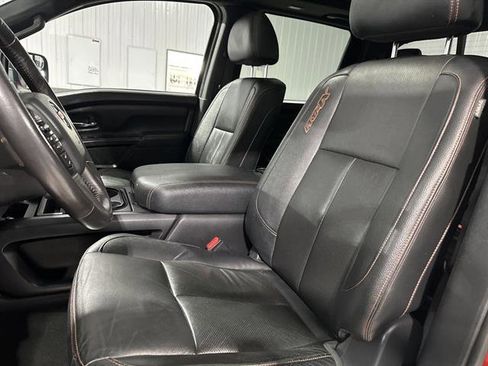 Used 2021 Nissan Titan PRO-4X w/ Pro-4x Convenience Package image 17