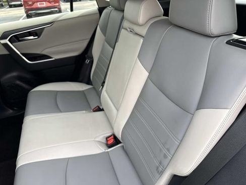 Used 2021 Toyota RAV4 XLE Premium FWD image 14