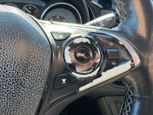 Used 2017 Buick Envision Essence image 19