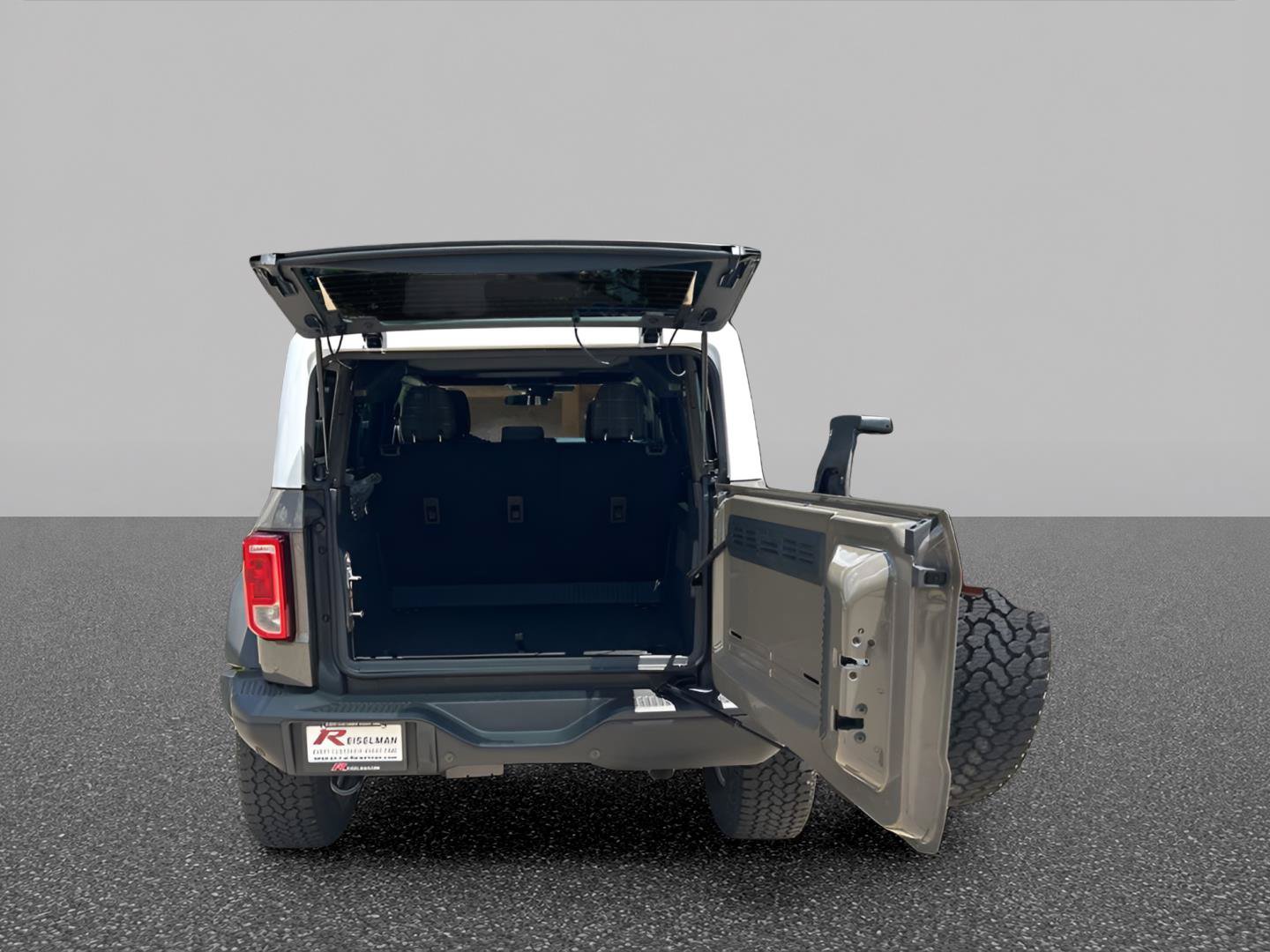 New 2026 Ford Bronco Heritage Edition AWD/4WD image 7