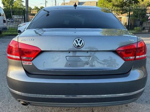 Used 2012 Volkswagen Passat 2.5 SEL Premium FWD image 7