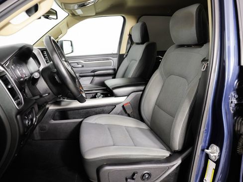 Used 2019 RAM 1500 Big Horn image 22