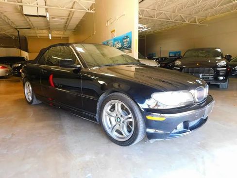 Used 2006 BMW 330Ci Convertible image 3