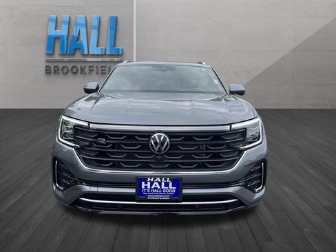 Certified 2025 Volkswagen Atlas Cross Sport SEL Premium R-Line AWD/4WD image 9