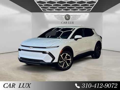 Used 2025 Chevrolet Equinox EV LT FWD image 1