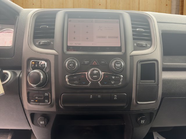 Used 2022 RAM 1500 Express w/ Wheel & Sound Group AWD/4WD image 29