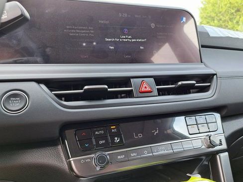 New 2026 Kia Seltos EX AWD/4WD image 10