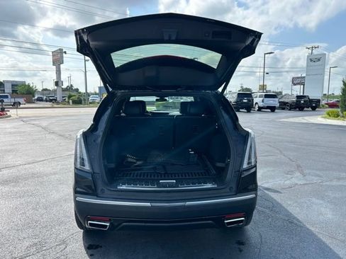 Certified 2023 Cadillac XT5 Sportv AWD/4WD image 10