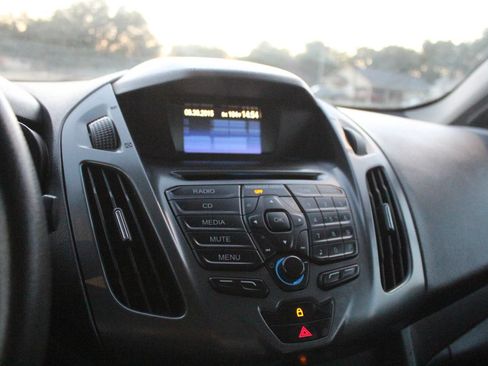 Used 2016 Ford Transit Connect XL FWD image 16