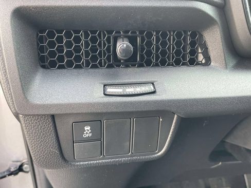 Used 2023 Honda CR-V LX image 17