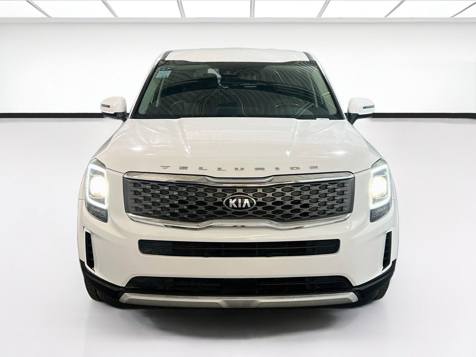 Used 2021 Kia Telluride LX FWD image 2