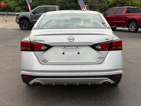 Used 2025 Nissan Altima 2.5 SL AWD/4WD image 7