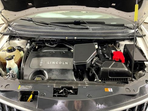 Used 2013 Lincoln MKX FWD image 29