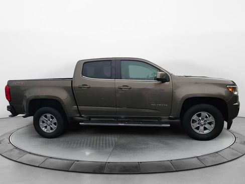 Used 2017 Chevrolet Colorado W/T w/ WT Convenience Package AWD/4WD image 6