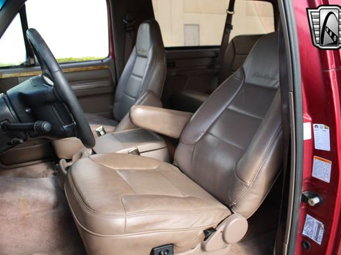 Used 1995 Ford Bronco Eddie Bauer image 25