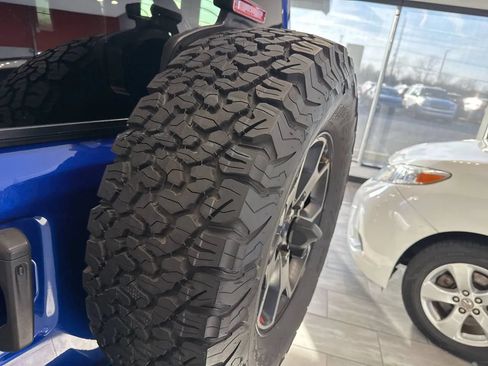 Used 2020 Jeep Wrangler Unlimited Rubicon AWD/4WD image 38