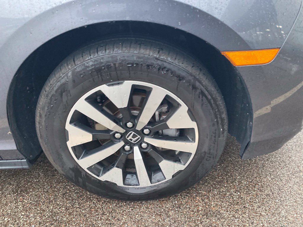 Used 2025 Honda Odyssey EX-L image 4