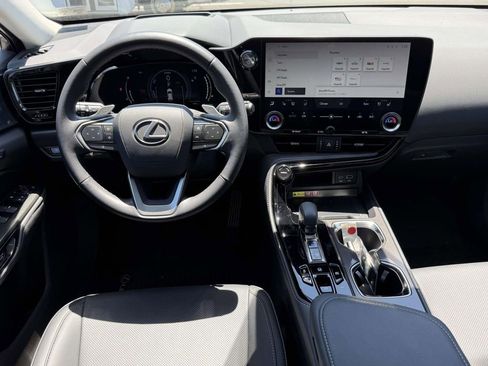 Used 2024 Lexus NX 350h AWD image 9