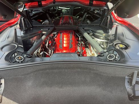 Used 2024 Chevrolet Corvette Stingray Preferred Cpe w/ Battery Protection Package RWD image 35