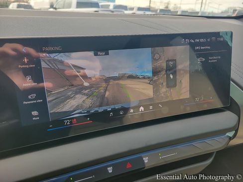 Used 2026 BMW X3 xDrive30 w/ Premium Package image 16