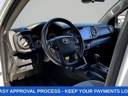 Used 2021 Toyota Tacoma SR AWD/4WD image 21