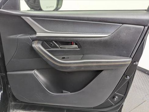 Used 2024 MAZDA CX-90 3.3 Turbo w/ Preferred Plus image 22