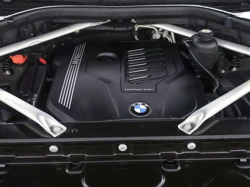 Used 2020 BMW X7 xDrive40i w/ Cold Weather Package image 24