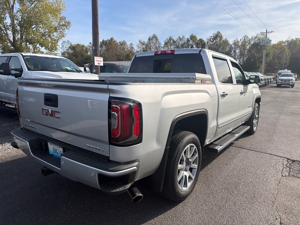 Used 2018 GMC Sierra 1500 Denali AWD/4WD image 3